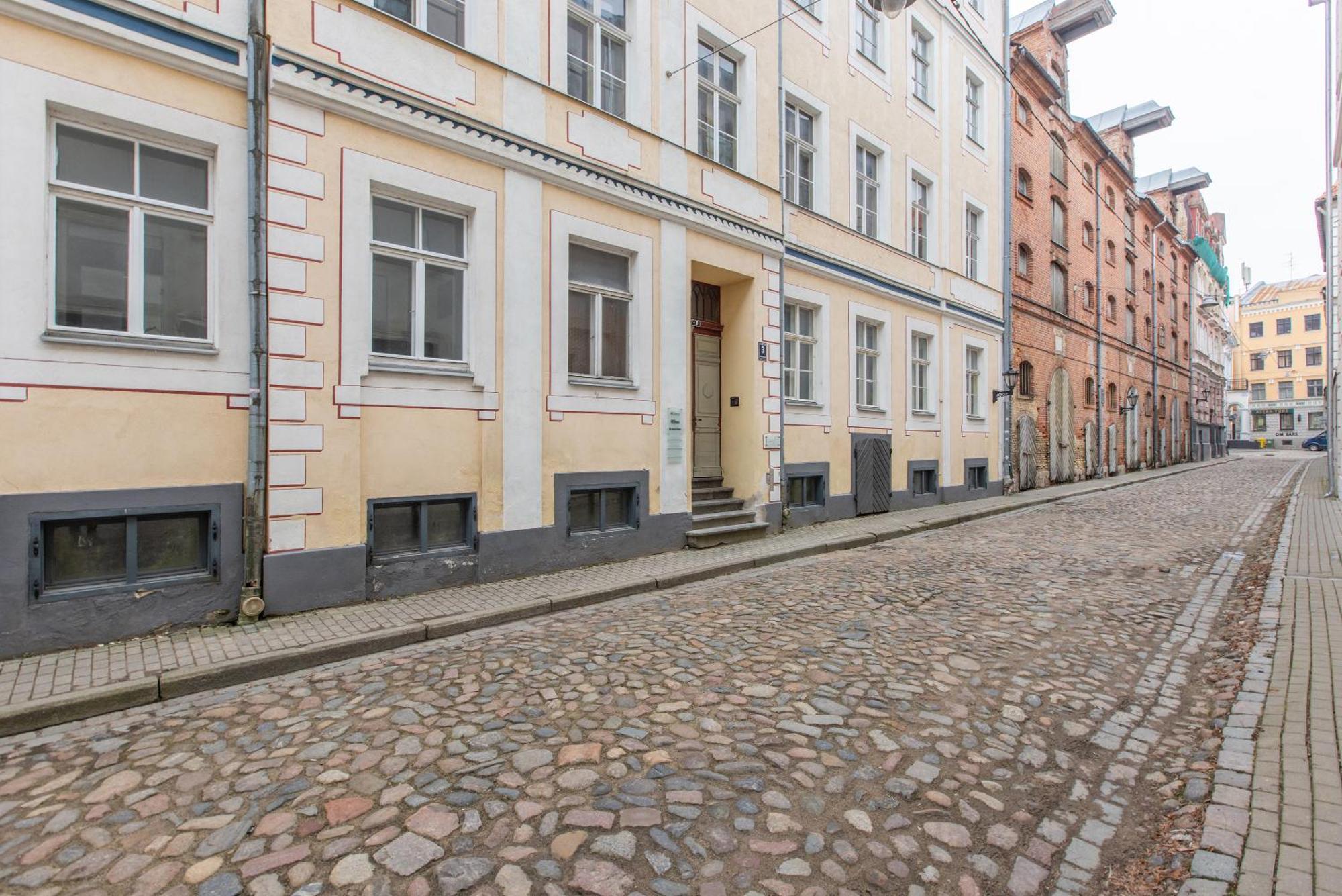 Апартаменты Mansard In Old Town Рига Экстерьер фото